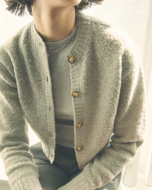 COOME:CROPPED WOOL CARDIGAN